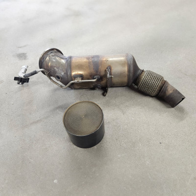 BMW F30 3018i catalytic...