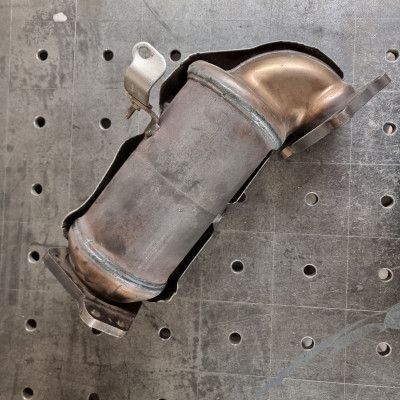 Katalizator regenerowany...